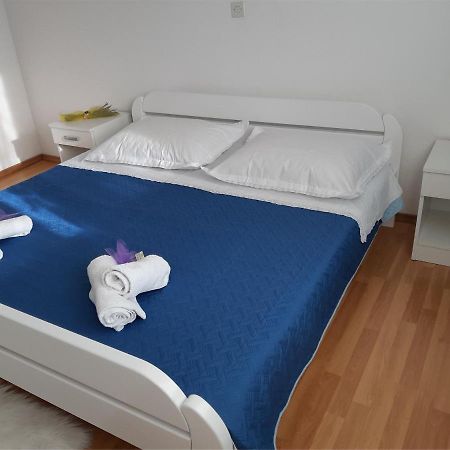 Apartments Gaj Brodarica  Εξωτερικό φωτογραφία