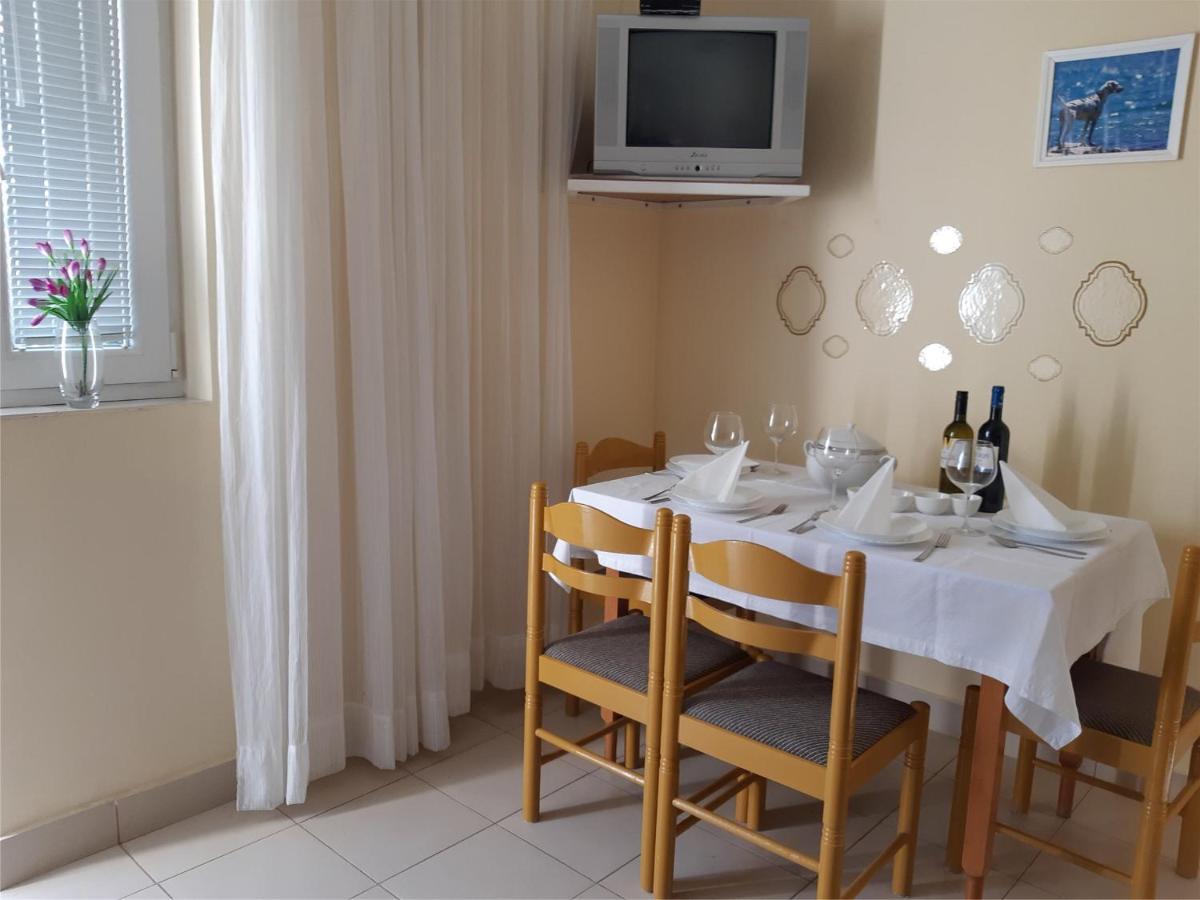 Apartments Gaj Brodarica  Εξωτερικό φωτογραφία