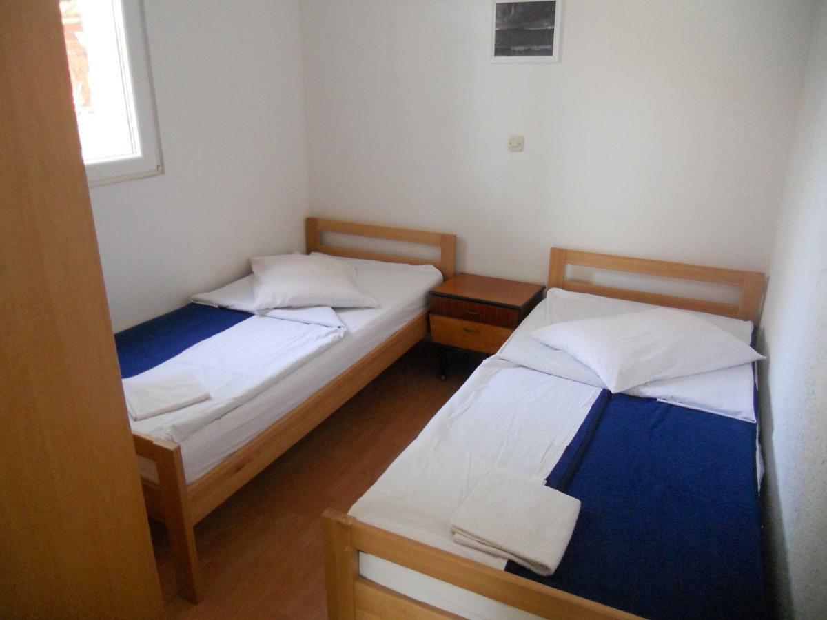 Apartments Gaj Brodarica  Εξωτερικό φωτογραφία